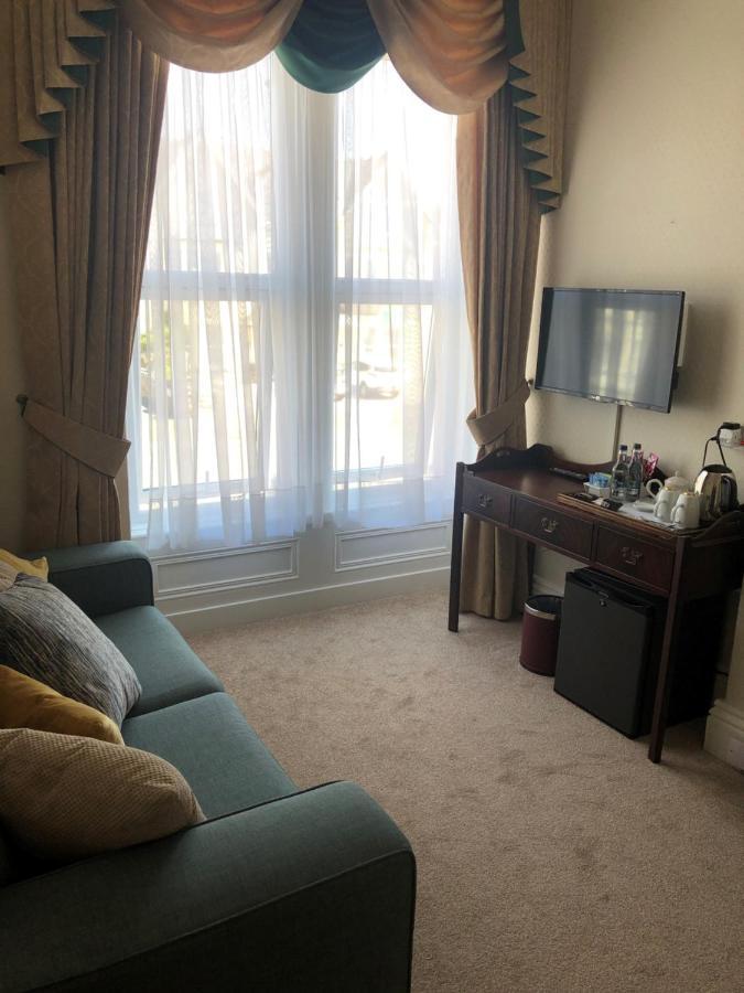 Hotel Adcote House (Adults Only) à Llandudno Extérieur photo